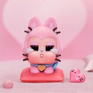 crying for love figurine: you’re purr-fect